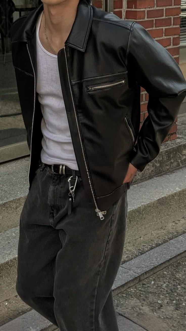 Classic Iconic Style Y2K Zip Collar Black Faux Leather