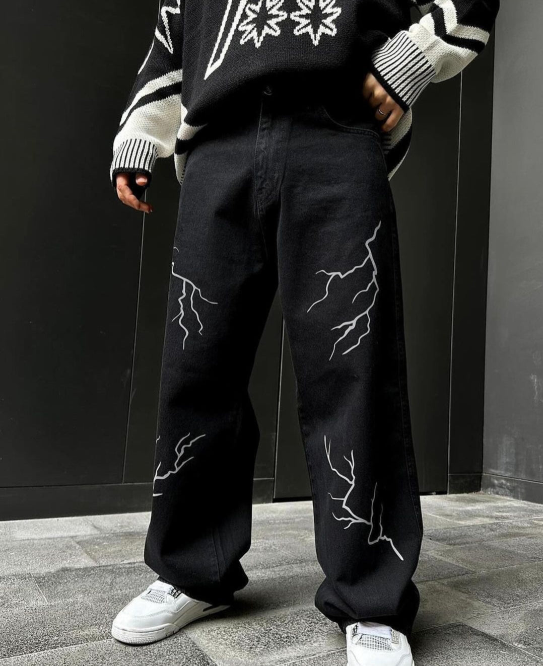 Black Straight Fit Baggy Sparkling Light Printed Jeans