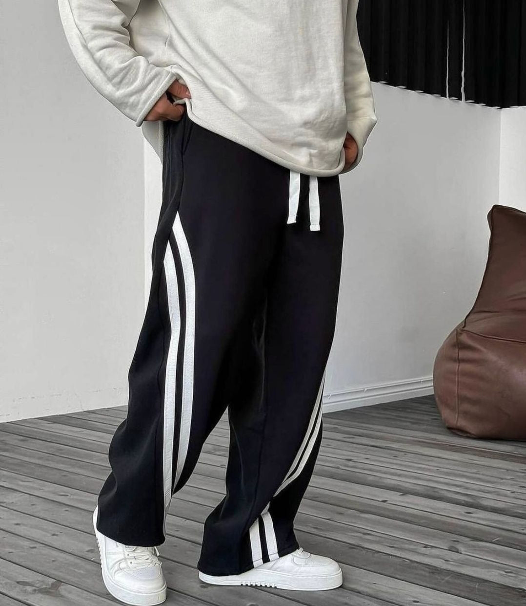 Men's Relax Fit Comfy Strip Track
