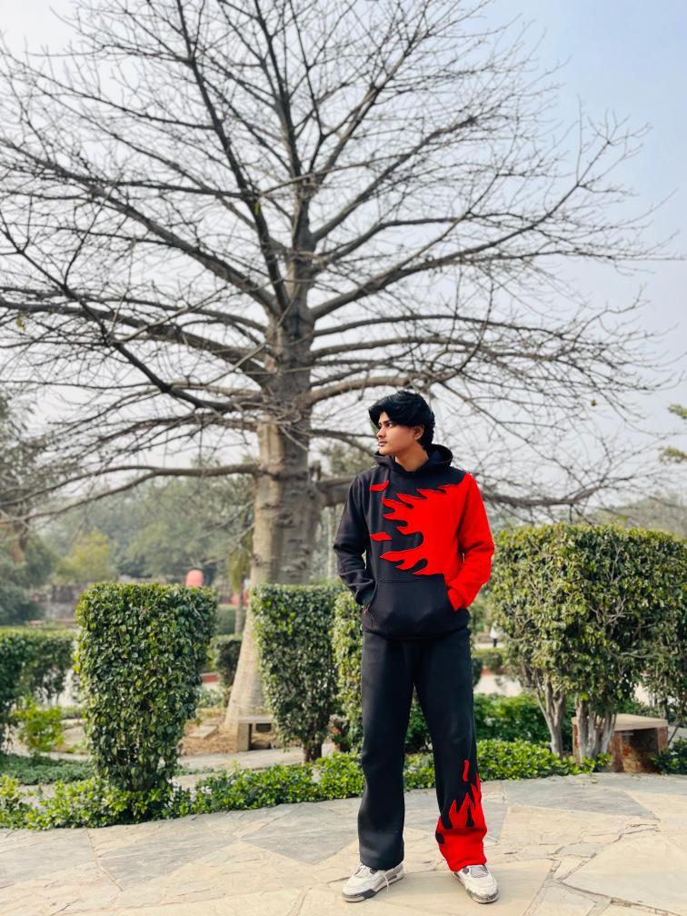 Fashion Harajuku Fire Flame Aesthetic Autumn Y2K Streetwear Fleece Tracksuit For Mens