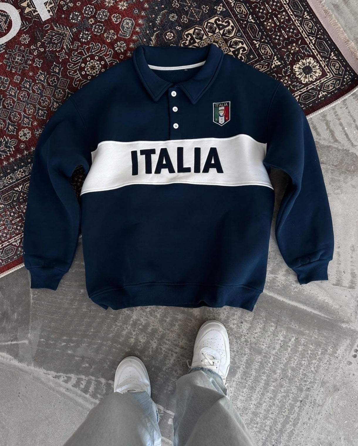 New Exclusive Italia Embroidery Oversized Winter Wear Contrast Collar Sweatshirt For Mens