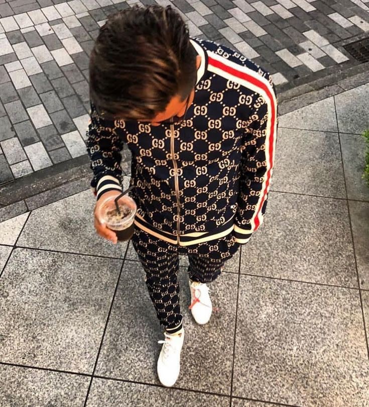 Price of gucci tracksuit online