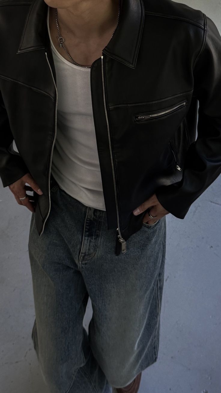 Classic Iconic Style Y2K Zip Collar Black Faux Leather