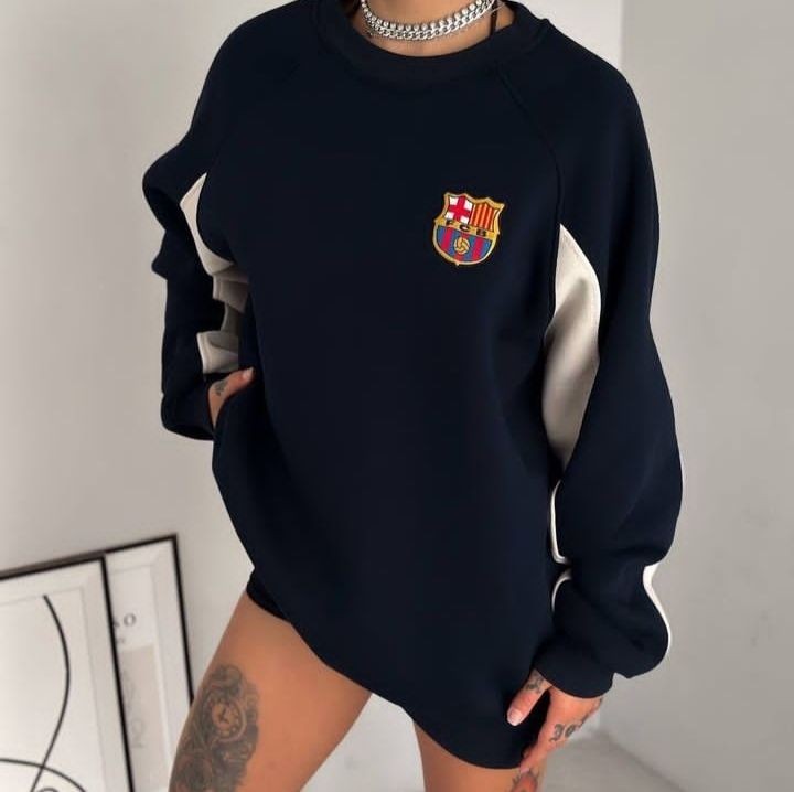 Buy Barcelona Print Oversized Fashion Design Fleece Sweatshirt For Women Online Clothing store 