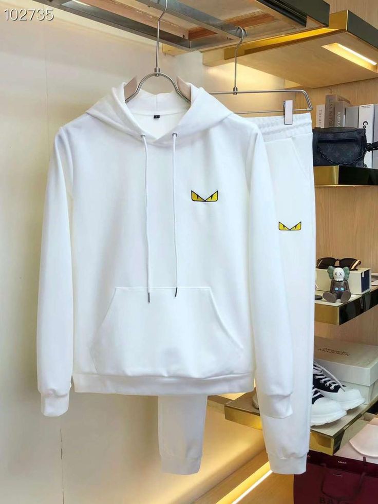 Basic Plain Fendi Eye Chest Printed Tracksuit