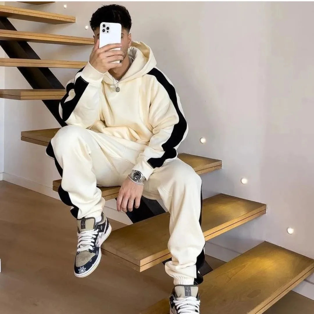 Stylish Outfit Side Strip Fleece Tracksuit For Men's