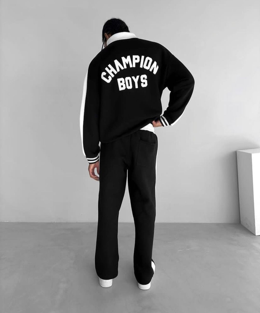 Winter Wear Casual Champion Printed Tracksuit For Mens